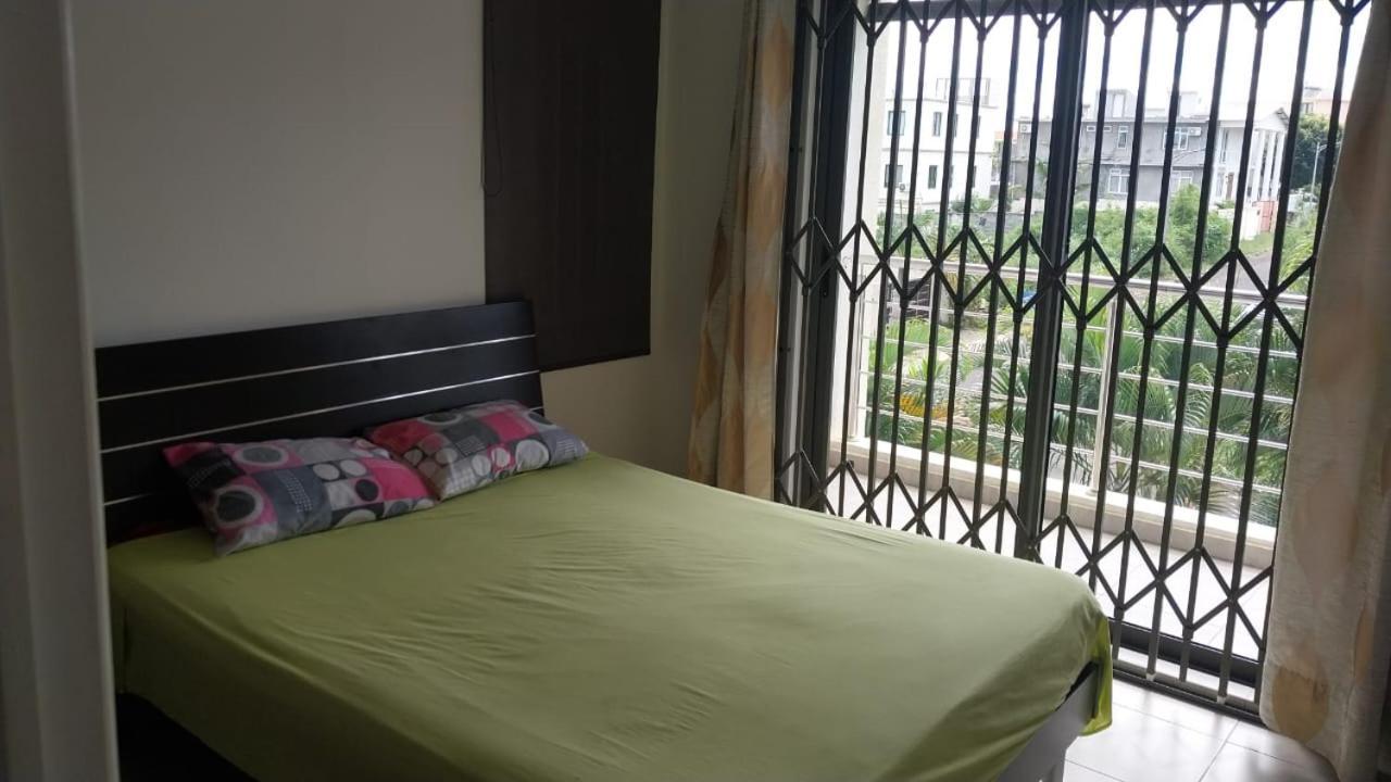 Villa John Flic en Flac Exterior foto